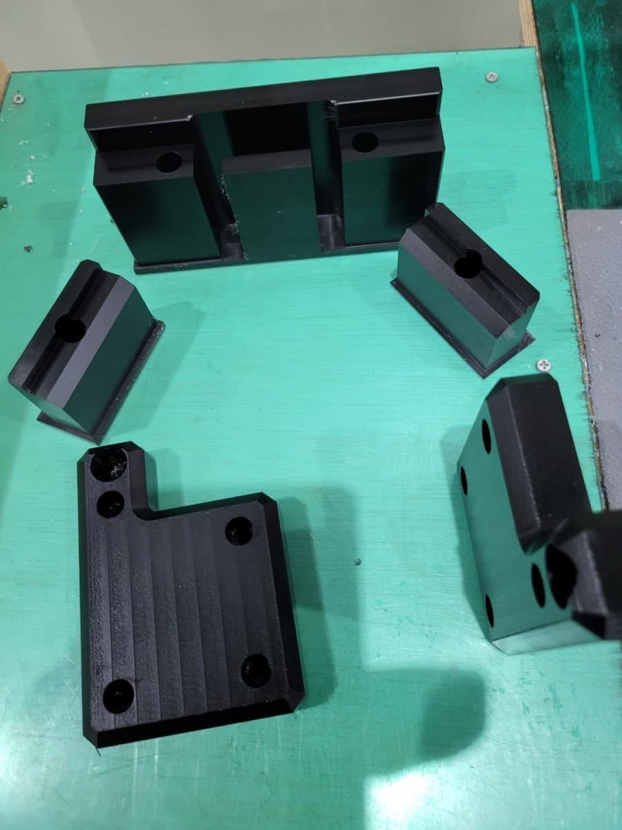 현대자동차 프레스공장 우레탄 금형받침대